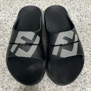FJ X OOFOS MEN'S OOAHH SPORT SLIDE SANDAL - BLACK
